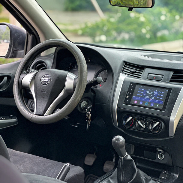 NISSAN NP300 2.3 DCAB 4X2 2021 9