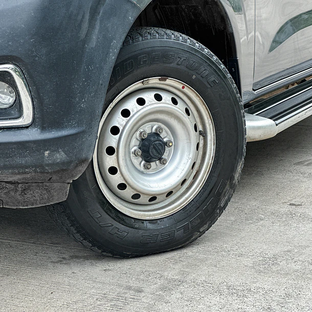 NISSAN NP300 2.3 DCAB 4X2 2021 6