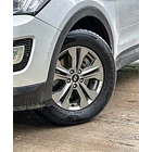 Hyundai Santa Fe — foto 22 de 33