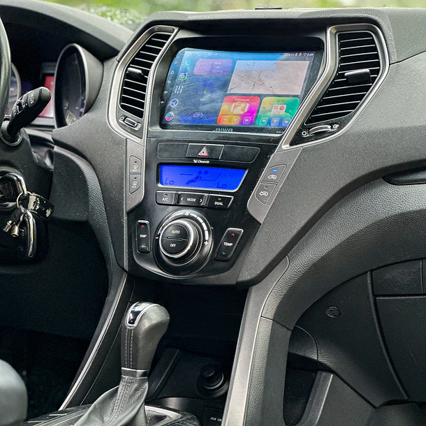 Hyundai Santa Fe — foto 13 de 33