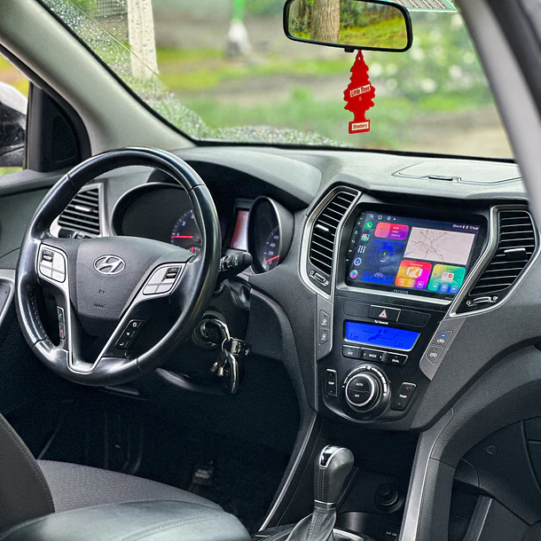 Hyundai Santa Fe — foto 10 de 33