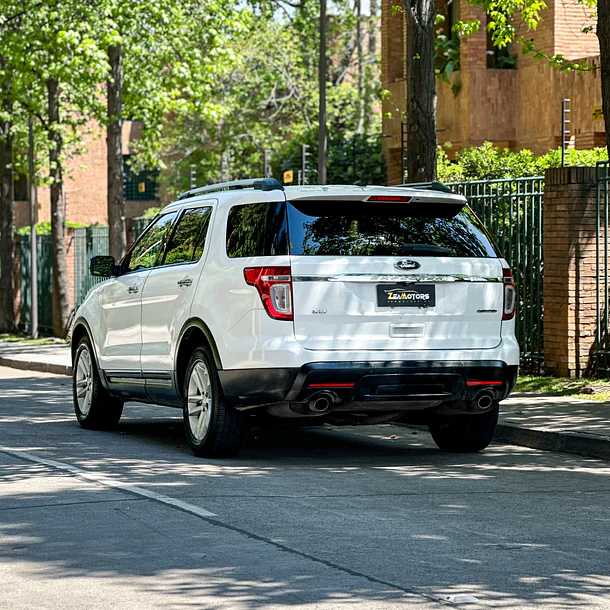 FORD EXPLORER 3.5 XLT 4X2 AT 5P 2014 4