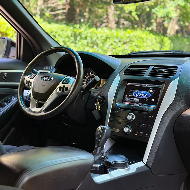 FORD EXPLORER 3.5 XLT 4X2 AT 5P 2014 10