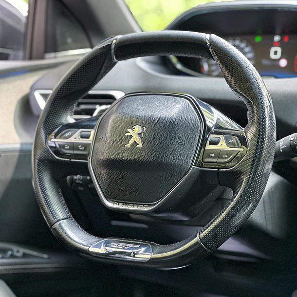 PEUGEOT 3008 GT BLUEHDI 2.0 AUT 2019 13
