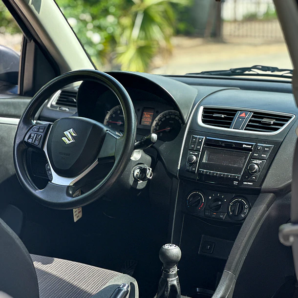 SUZUKI SWIFT GL 1.2 2016 9