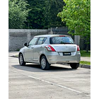 SUZUKI SWIFT GL 1.2 2016 4