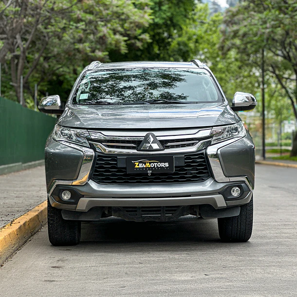 MITSUBISHI MONTERO SPORT 3.0 2019 3