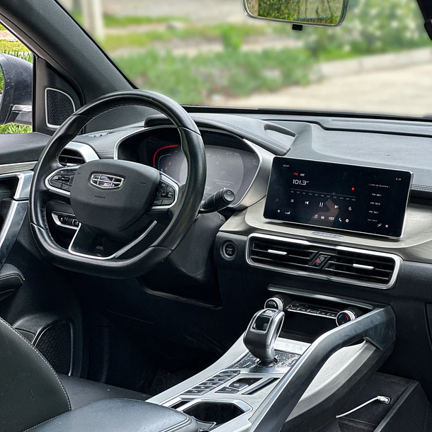 GEELY COOLRAY 1.5 SPORT S 2022 10