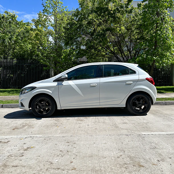 CHEVROLET ONIX 1.4 HB LTZ 2019 2