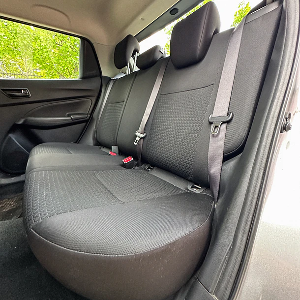 Suzuki Swift Gls 1.2 HB 2018 14