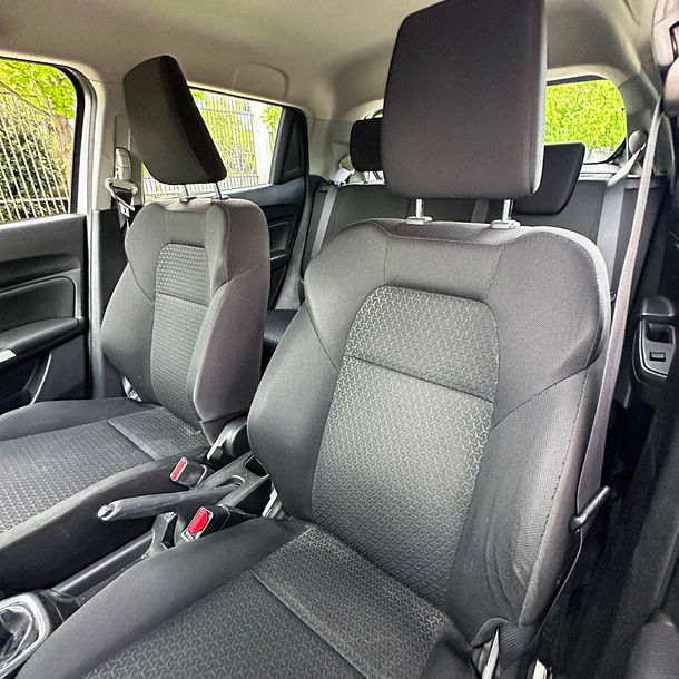 Suzuki Swift Gls 1.2 HB 2018 13