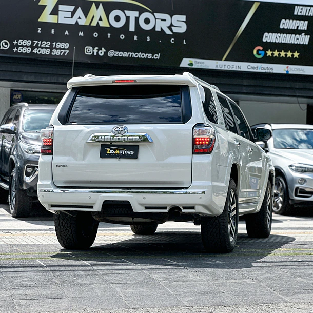 Toyota 4runner 4.0 Limited 4x4 Auto 2022 3