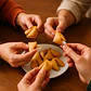 Pack 350 Galletas de la Fortuna con Frases en Español y Números de la Suerte. - Miniatura 2