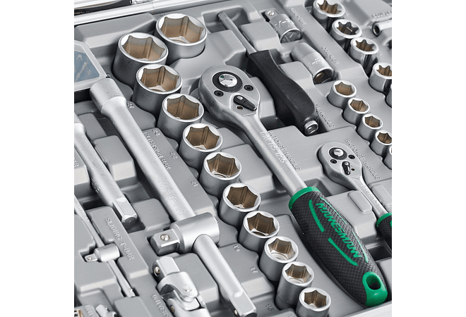 IMP0062- Conjunto de chaves 1/4&quot; + 1/2&quot;. - M9 8450 - 232 peças- .Mannesmann