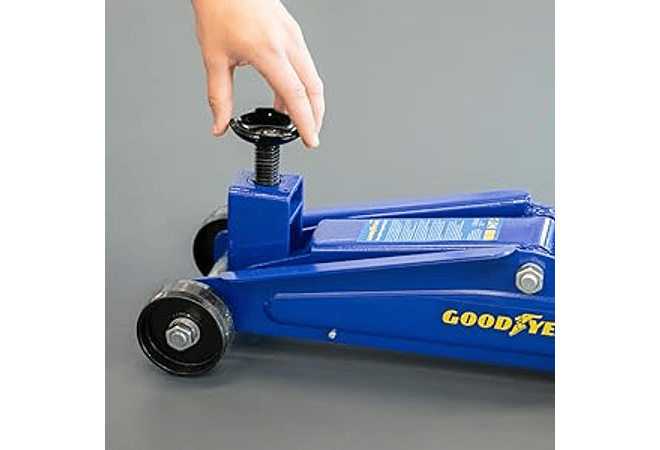 IMP0134 - Gato hidráulico de 3 toneladas para SUV y Todo terreno - Goodyear 10640 