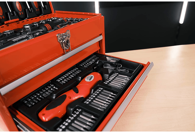  IMP0150- Caixa de ferramentas equipada com 155 peças -- Mannesmann M29066