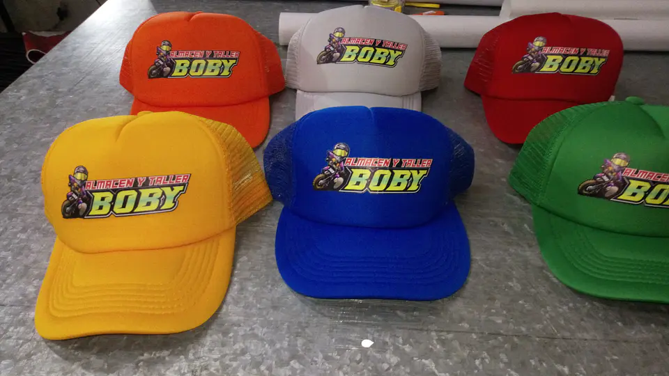 GORRA PERSONALIZADA EN VINILO TEXTIL AMERICANO 3