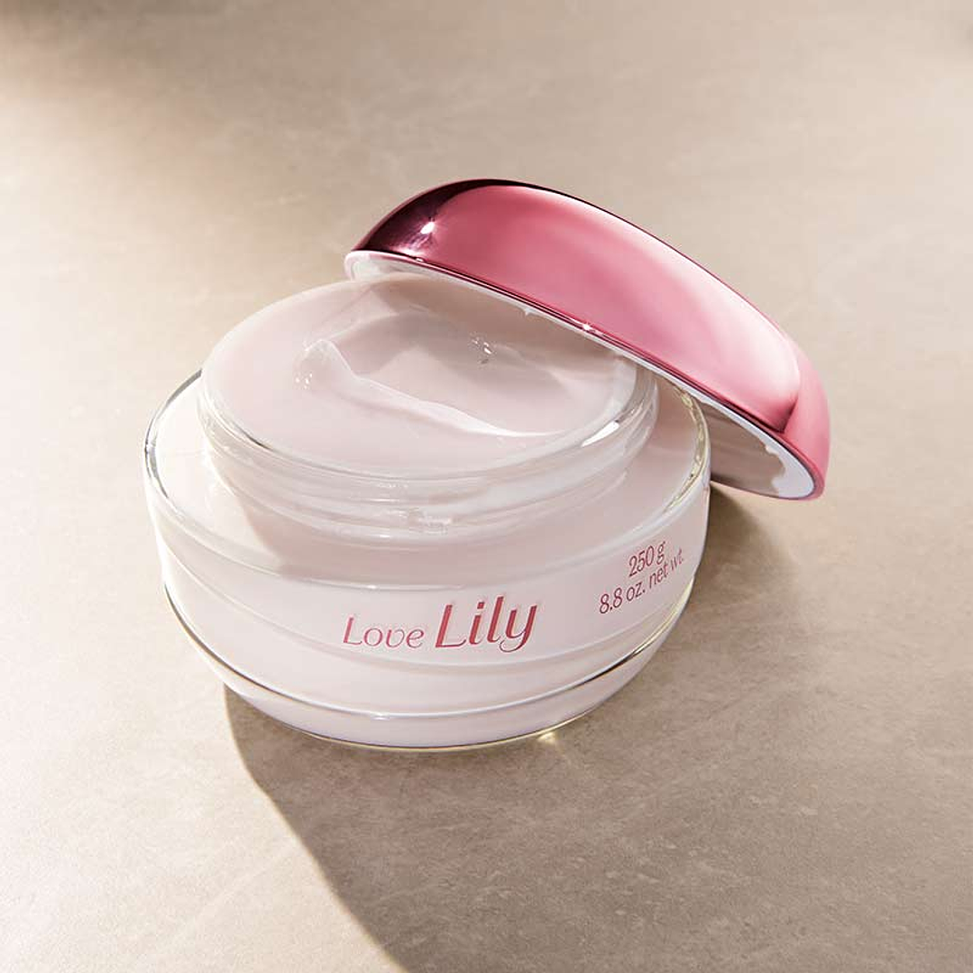 Creme Hidratante Acetinado Love Lily, 250g 2
