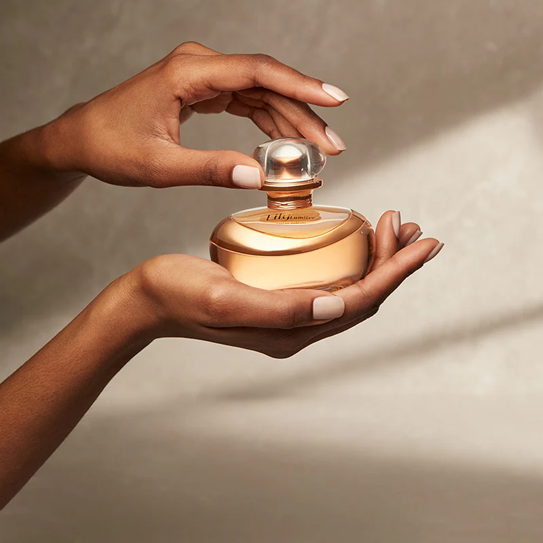 Lily Lumière Eau de Parfum, 75ml 5