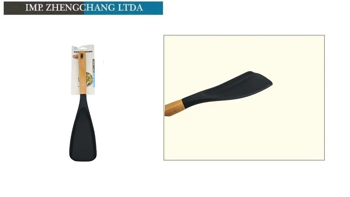 Espátula de plástica negra  1