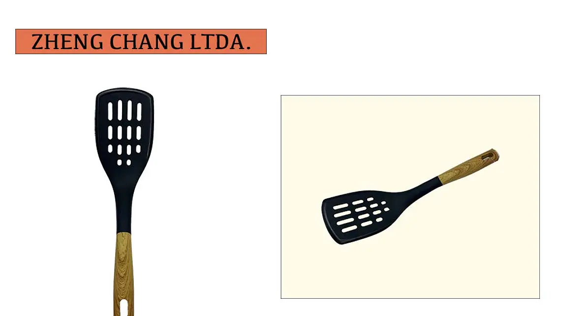Espátula plástica negra estilo madera  1