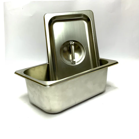  Deposito/salsera gastronomico con tapa 10×14×24CM (x10)