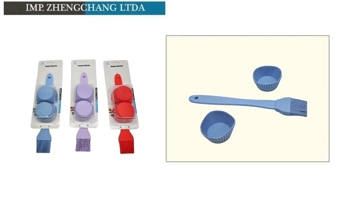 Juego de brocha y 2 moldes para repostería (x12) 1