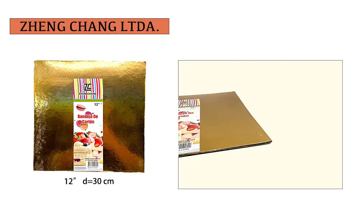 Base cuadrada dorada para torta, 30 cm (X10) 1