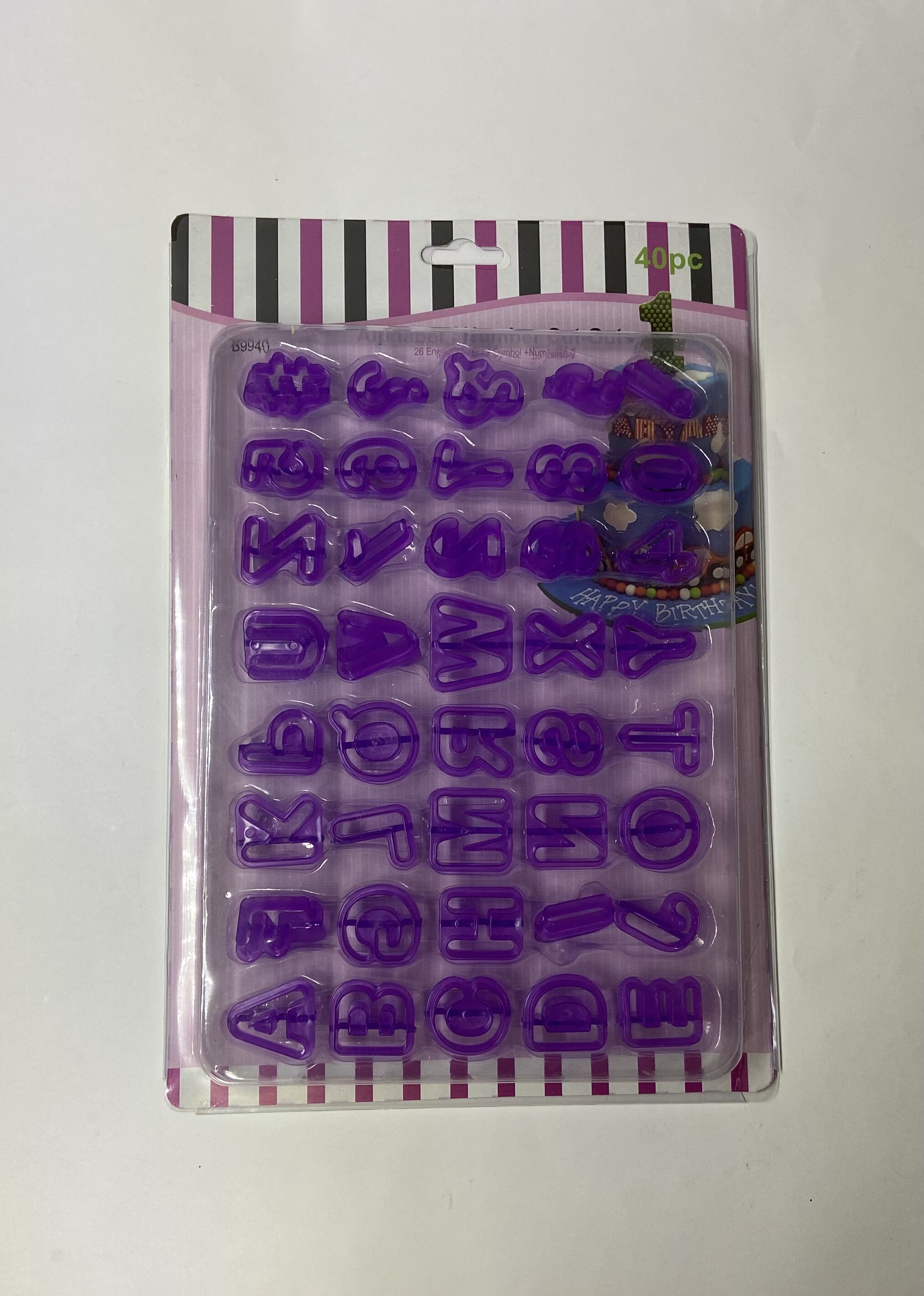 Juego de cortadores de letras para repostería (x10)