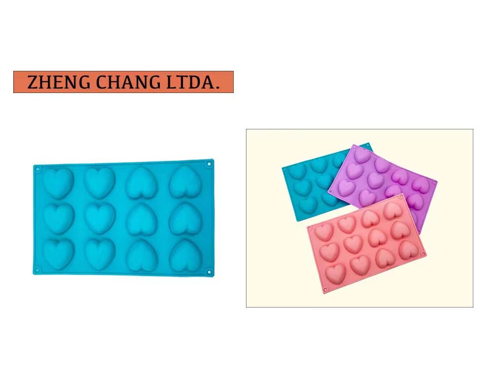Molde de silicona con 12 corazones para postres (x12)