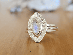 Anillo Piedra Luna Arcoíris Plata925