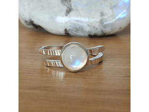 Anillo Piedra Luna Arcoíris Plata925- redondo