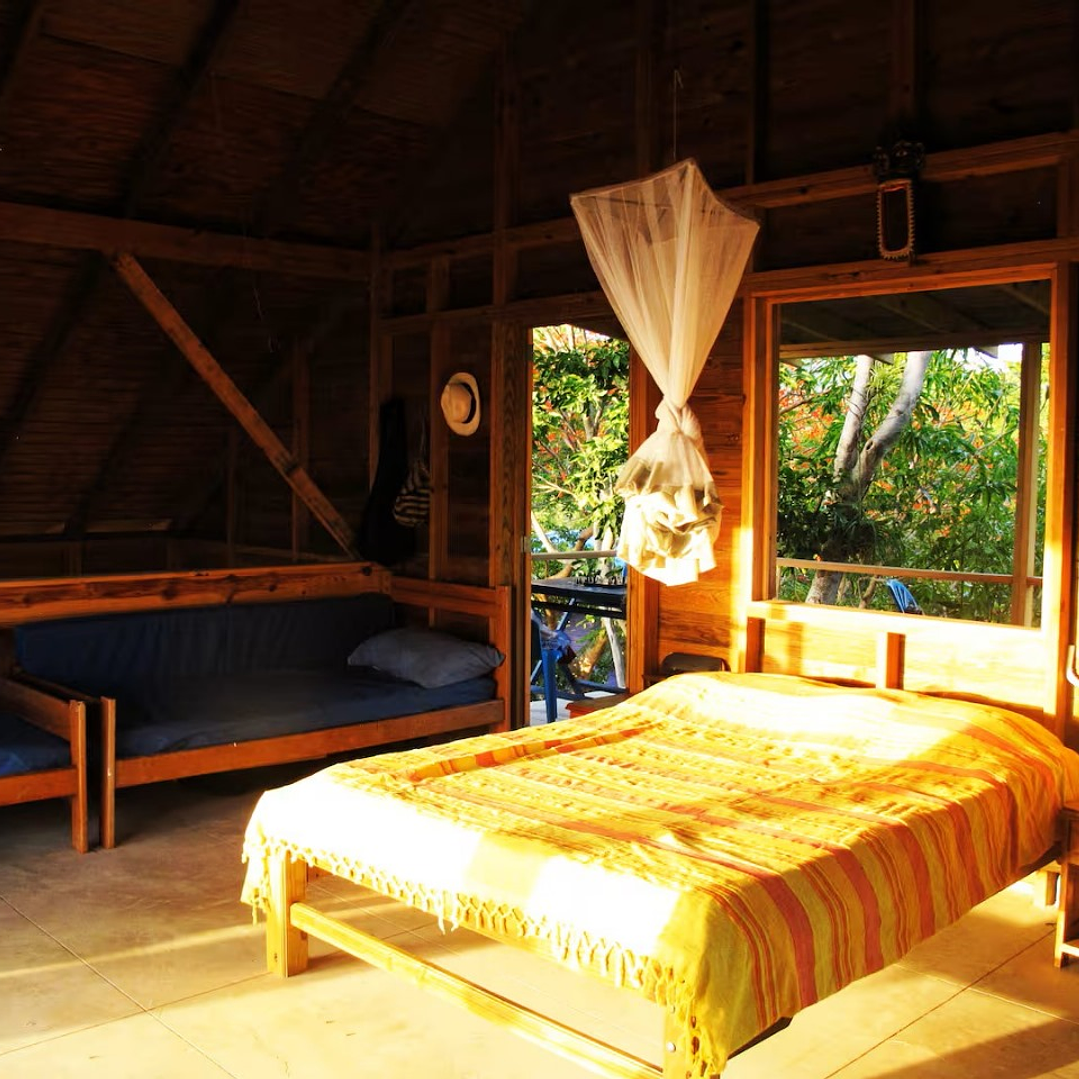 Retiro- Llamas Gemelas. Isla de Providencia, Colombia. 11