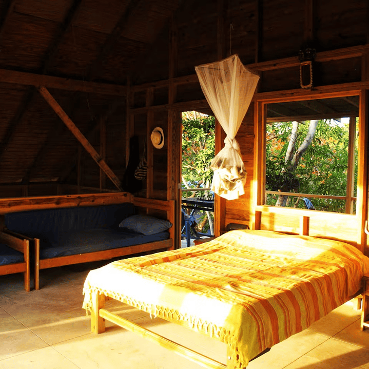 Retiro- Llamas Gemelas. Isla de Providencia, Colombia. 11