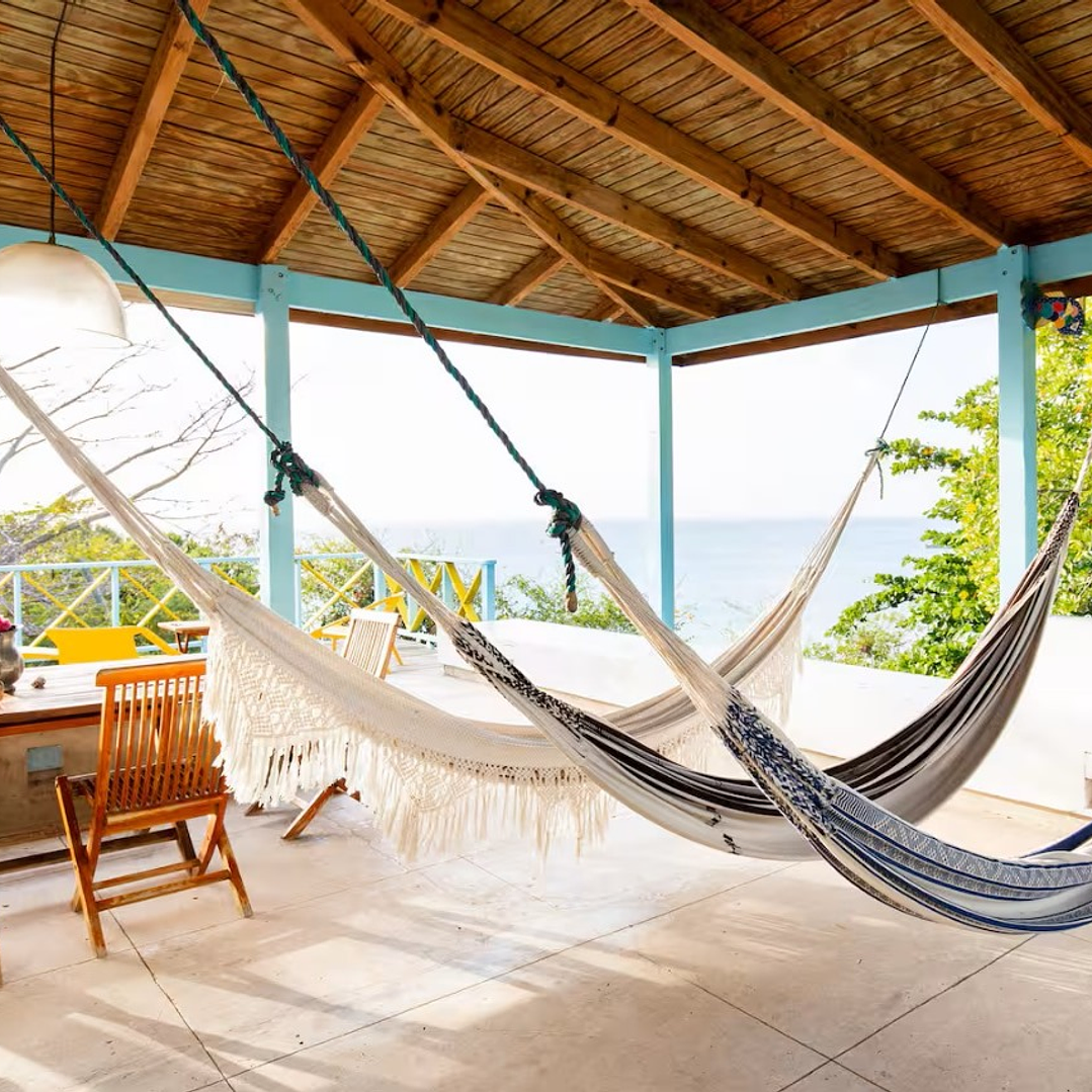 Retiro- Llamas Gemelas. Isla de Providencia, Colombia. 12