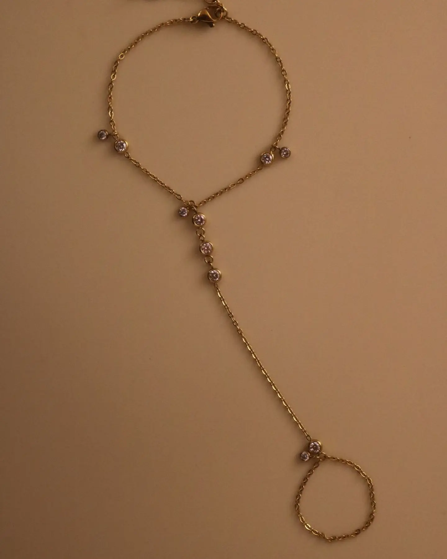 Selene Hand Chain 1