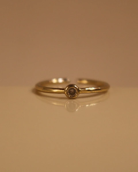 Claire Ring