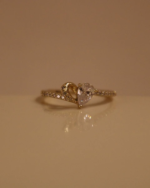 Bella Ring