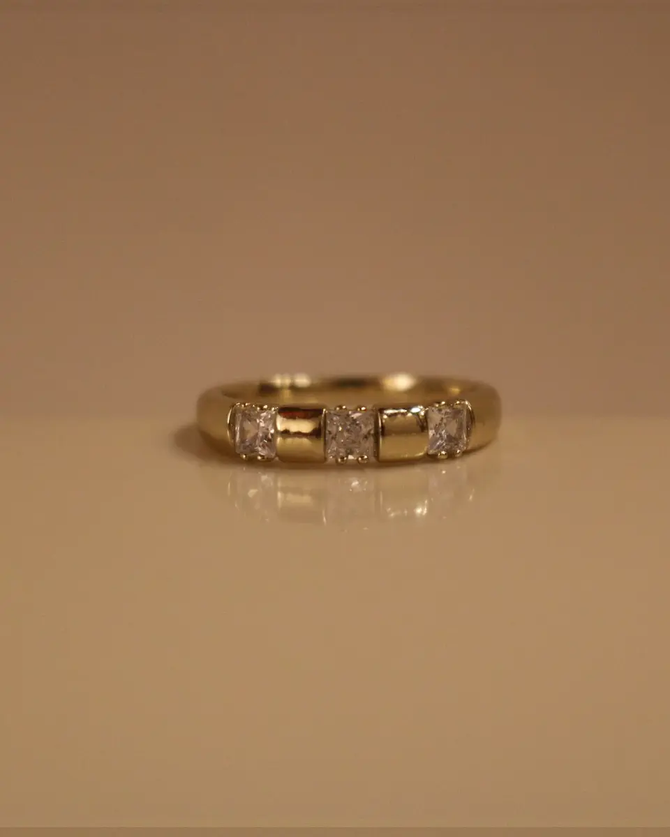 Arianna Ring 1