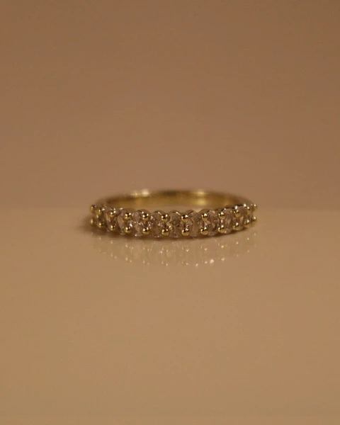 Oval Ring