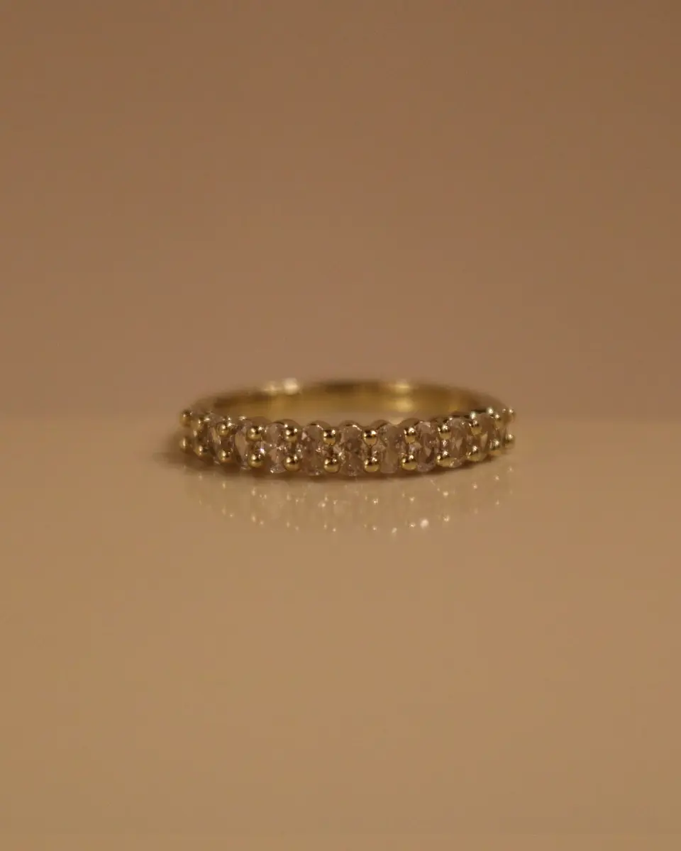 Oval Ring 1