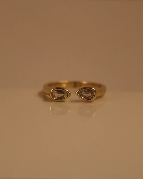 Aira Ring
