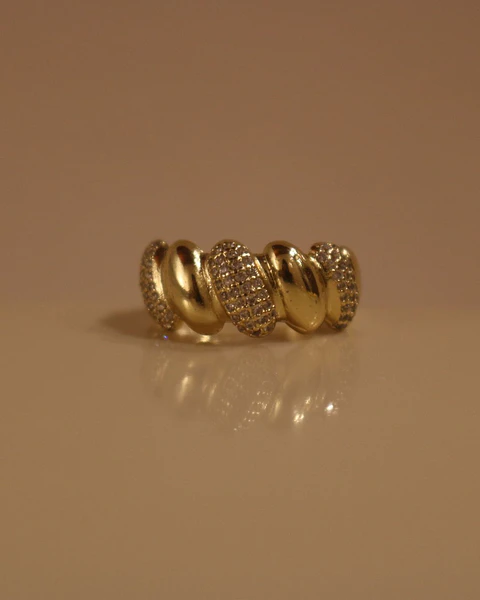 Charlotte Ring