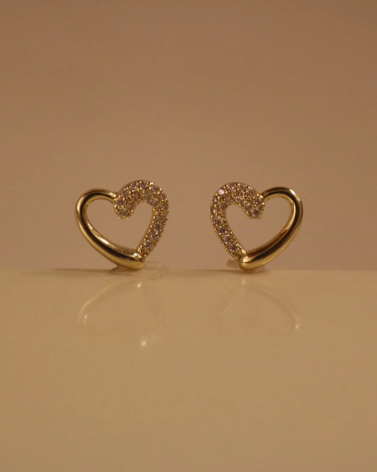 Amore Earring 1