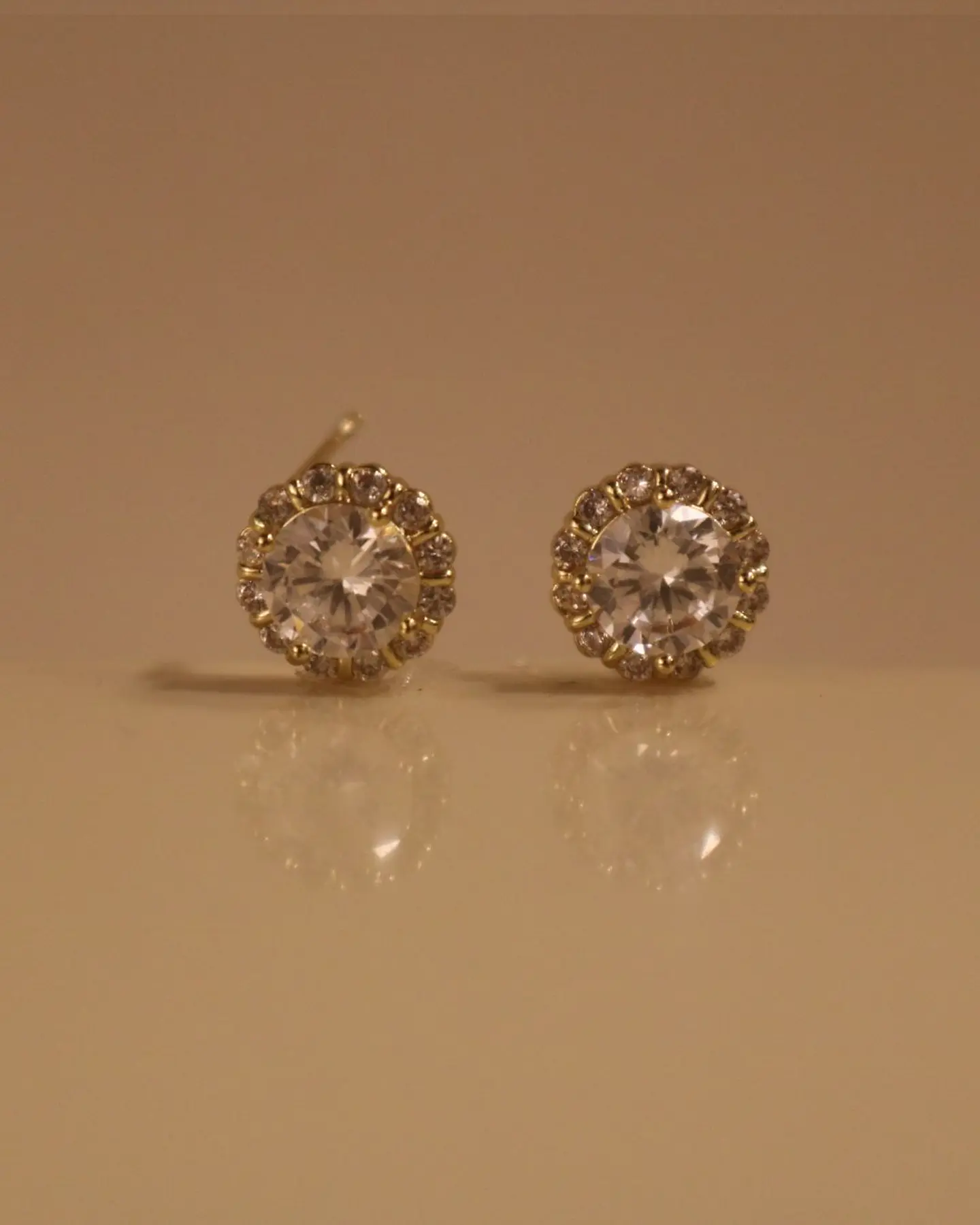 Gold Earring 1