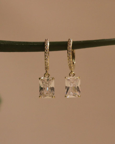 Elia Earring