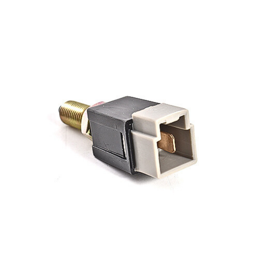 Switch Pedal De Freno Chevrolet NKR - NPR - NQR 2