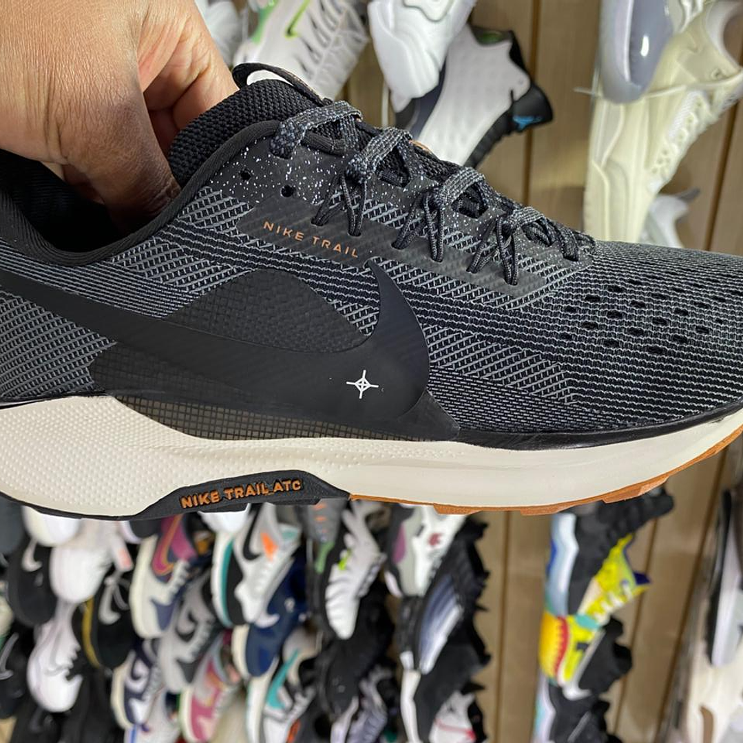 Nike Trail ATC Negro  1
