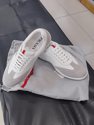 Prada America’s Cup Blanco con Detalles Gris 