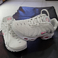 Nike Air Max Plus TN Blanco con detalles Rosa.  - Miniatura 2